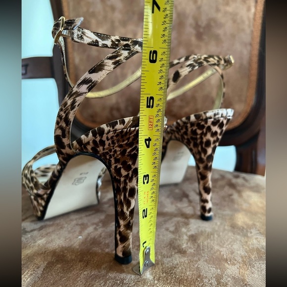 Caparros animal print satin platform stiletto heels 8.5 - Picture 9 of 13